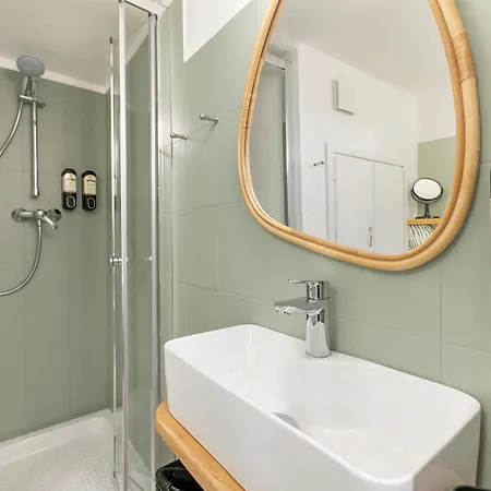 La Torretta With Terrace, - Happy Apartment Sanremo