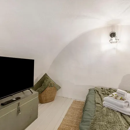 La Torretta With Terrace, - Happy Apartment