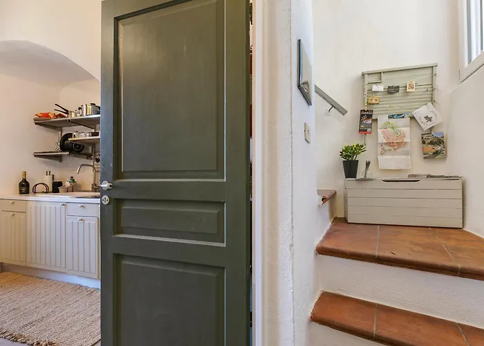 Apartment La Torretta - Happy *