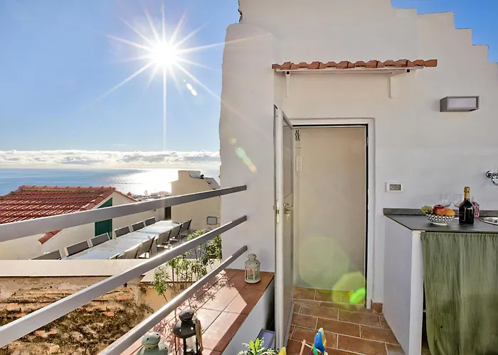 Apartment La Torretta - Happy