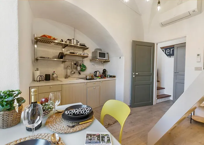 Apartment La Torretta - Happy *